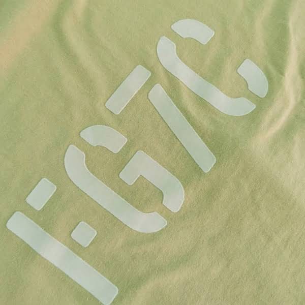 人気No1 フィアオブゴッド FG7Cロゴ 半袖 Tシャツ 偽物 fir69138